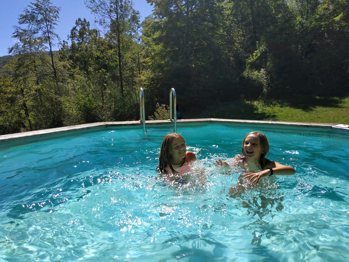 Small scale camping La Solane