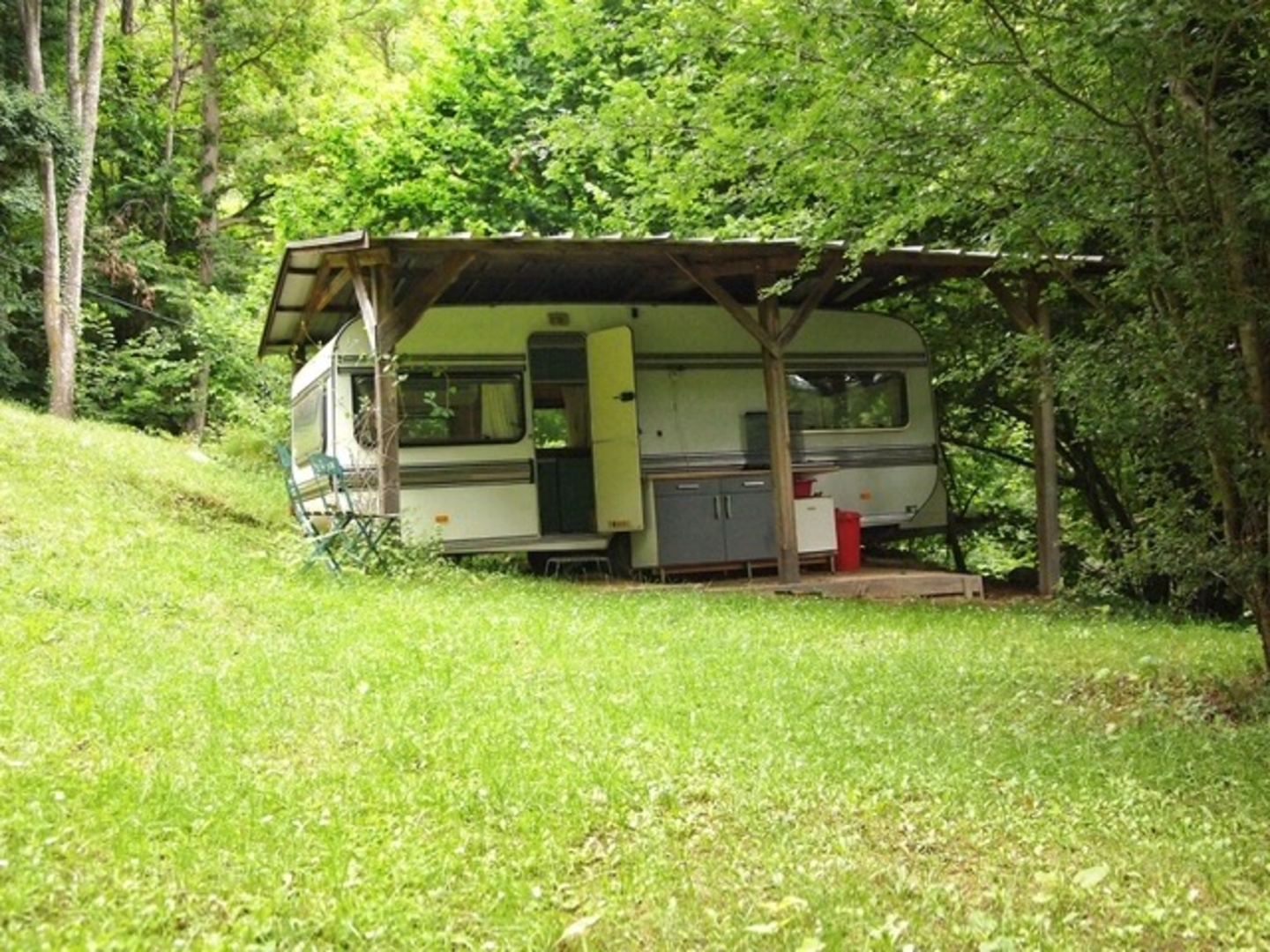 Small scale camping La Solane