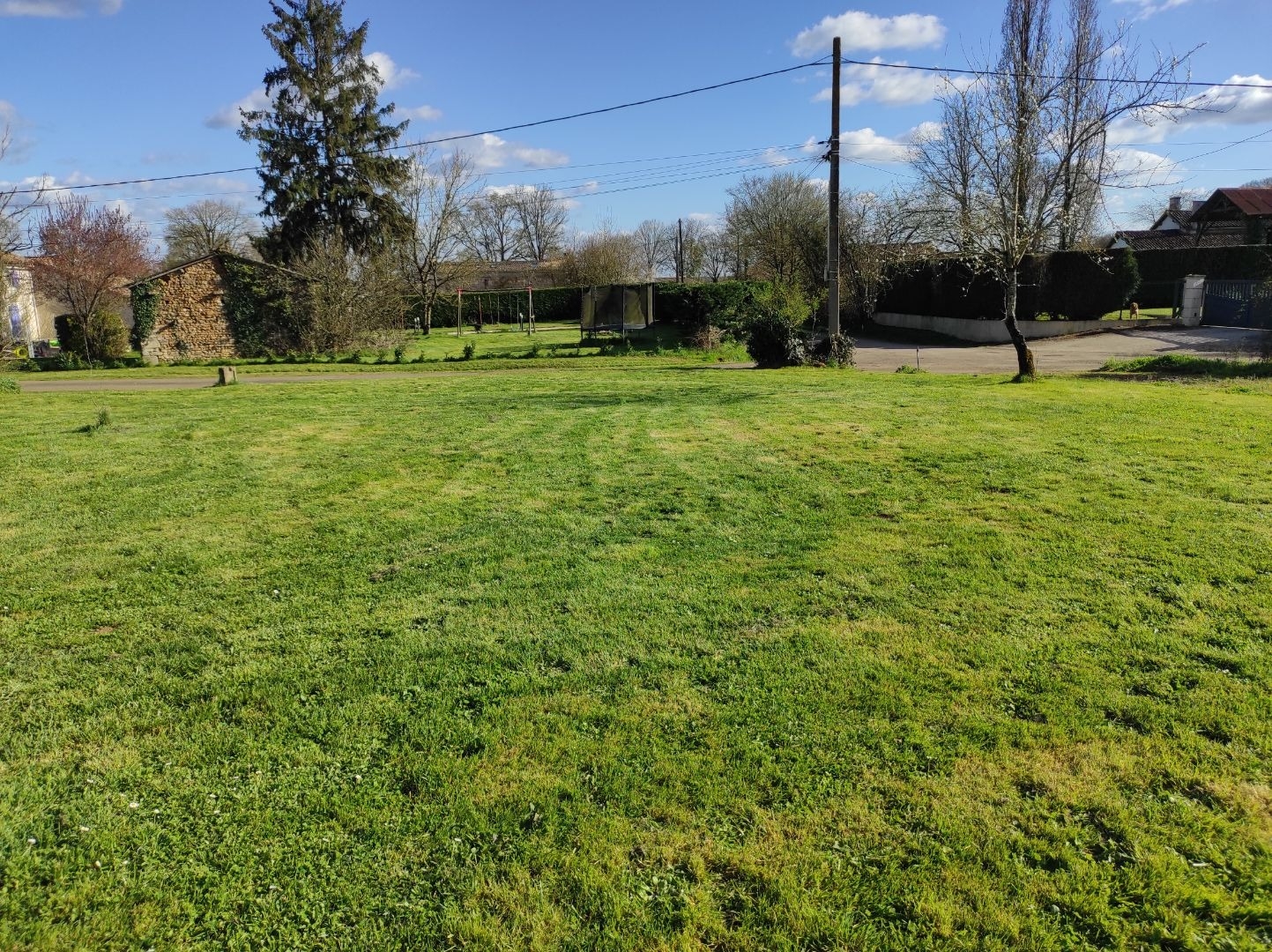 Campspace in Rouillé, New Aquitaine