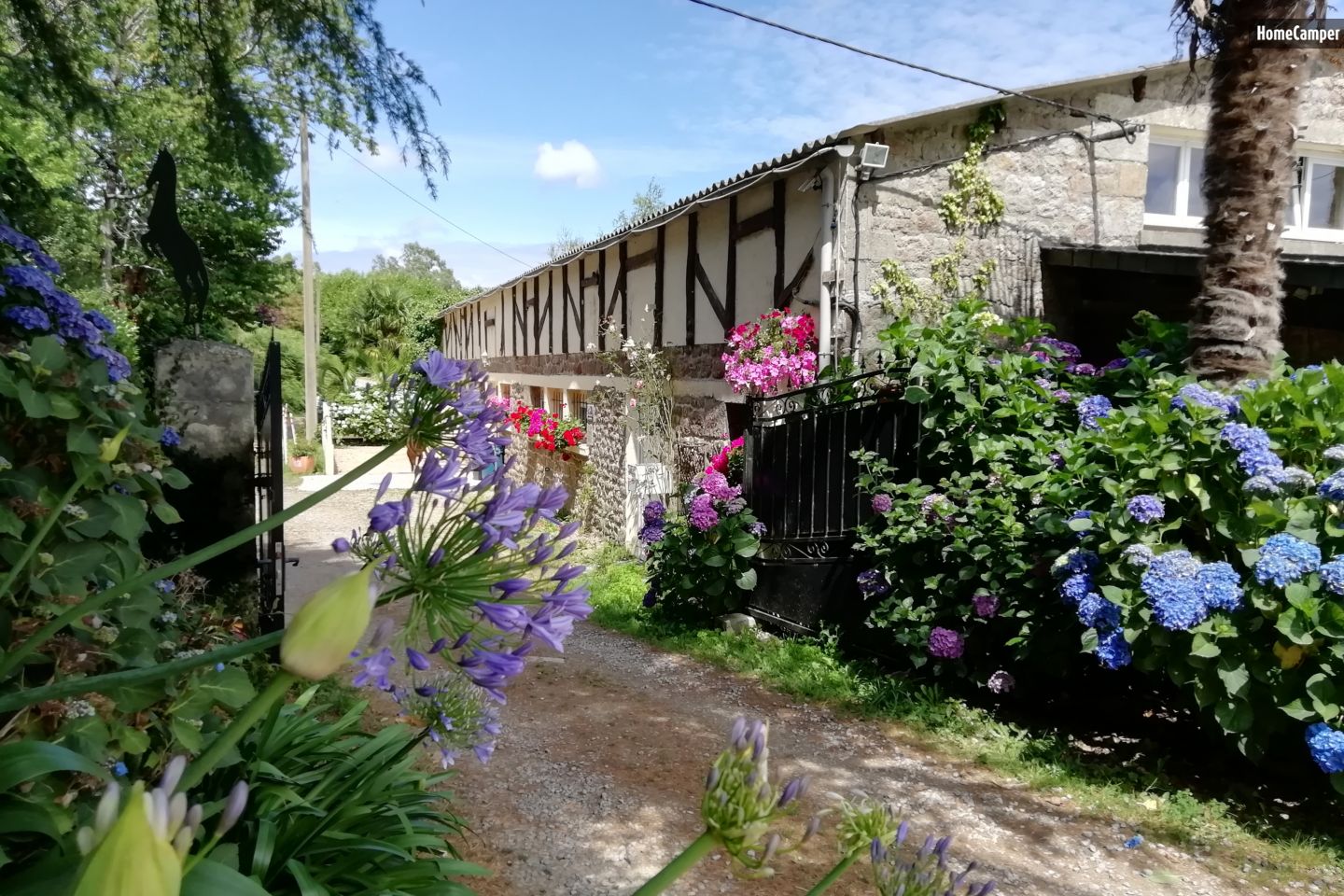 Campspace in Plogonnec, Brittany