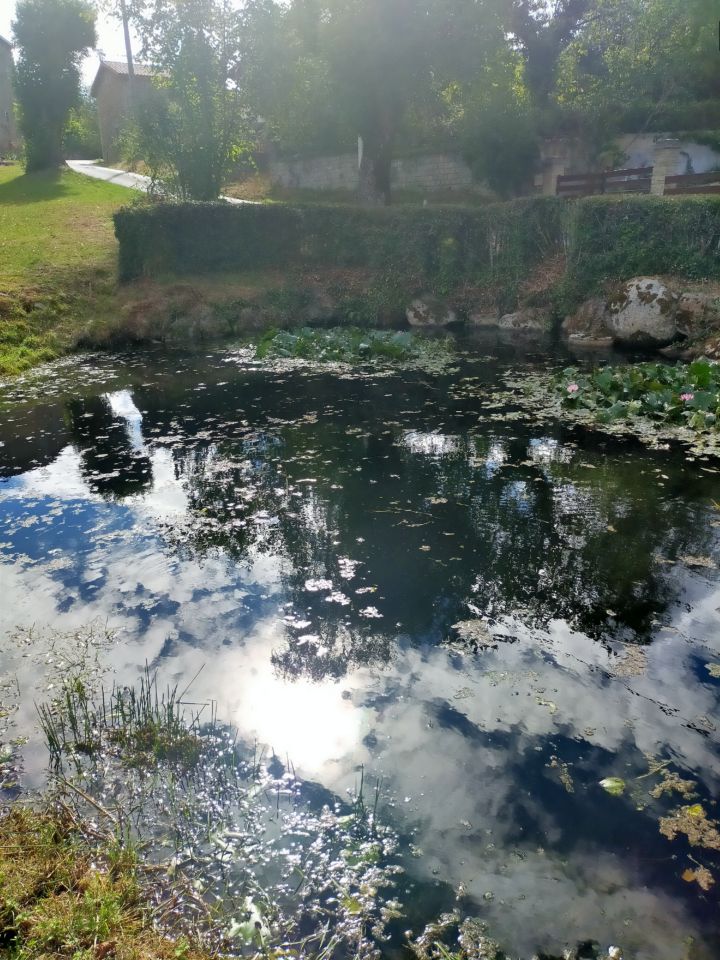 Campspace in ISSERTEAUX, Auvergne-Rhône-Alpes