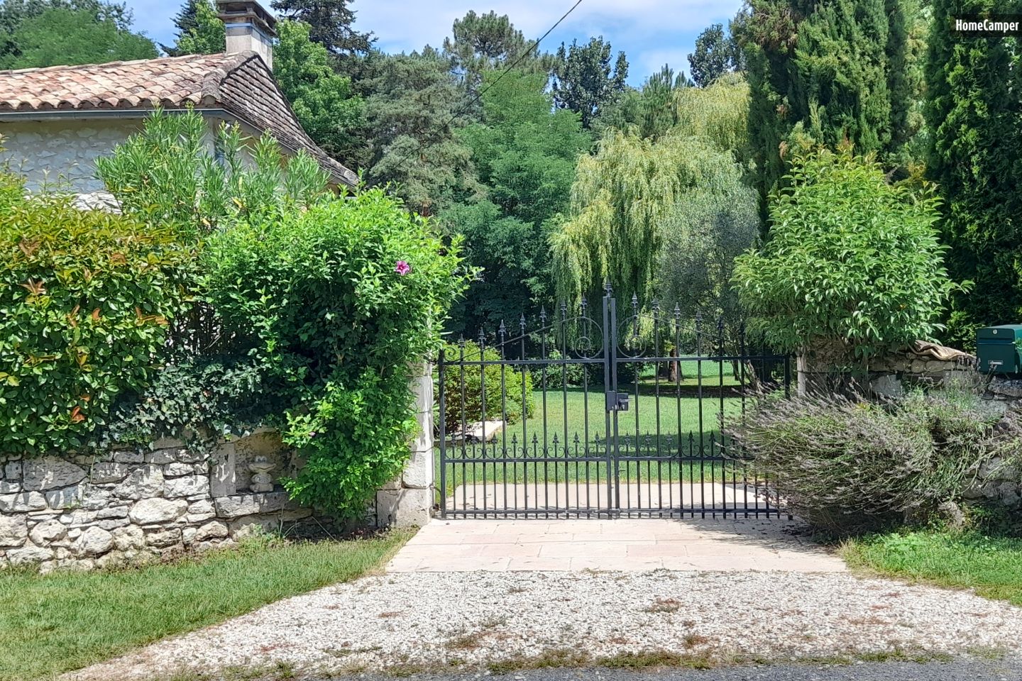 Campspace in Serres et montguyard, Nouvelle-Aquitaine
