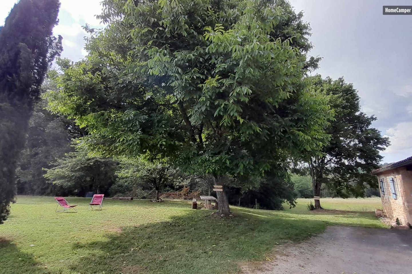 Campspace in Montayral, Nouvelle-Aquitaine
