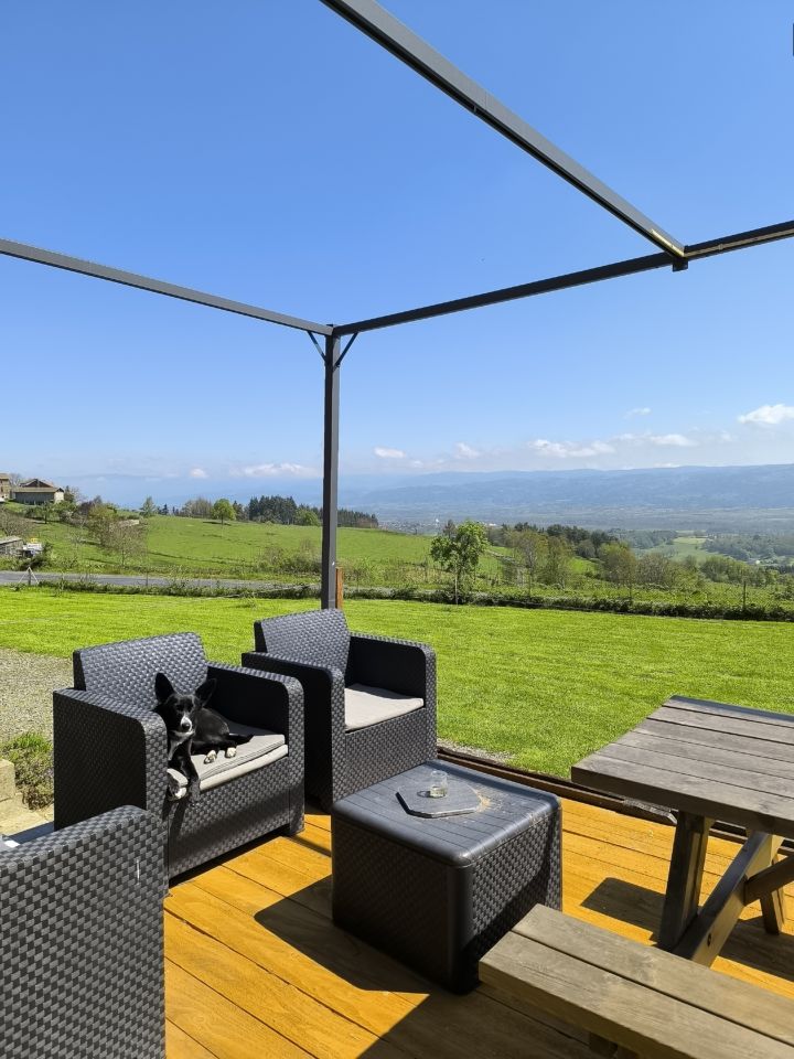 Campspace in Mayres, Auvergne-Rhône-Alpes