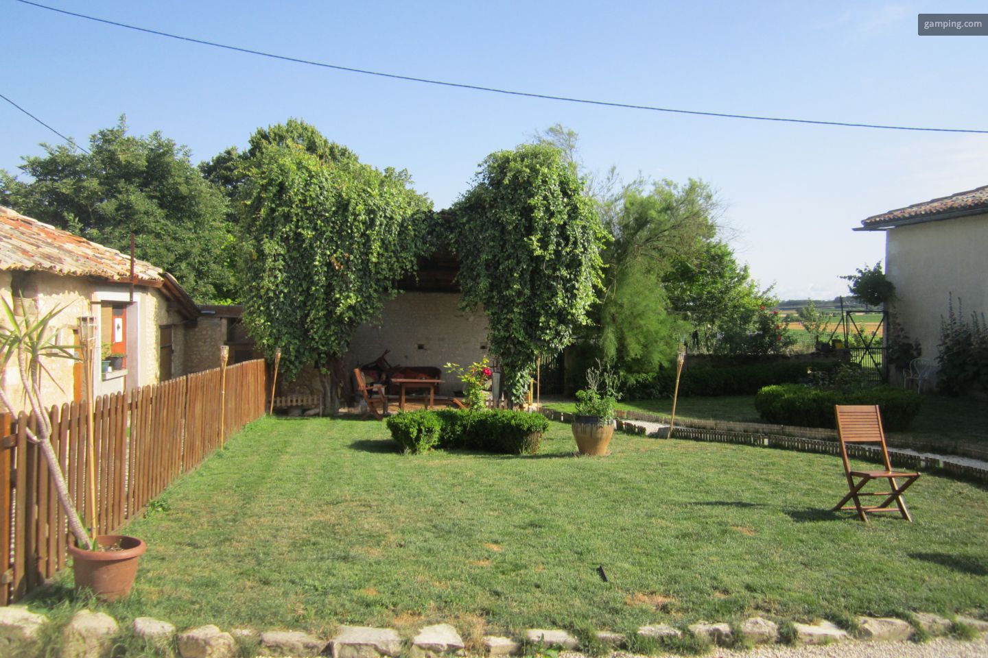 Campspace in Montchaude, Nouvelle-Aquitaine