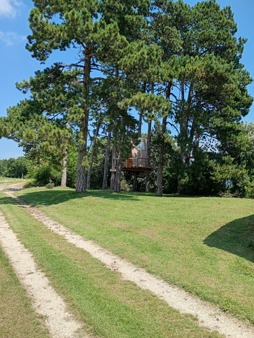 Campspace in MONTOISON, Auvergne-Rhône-Alpes