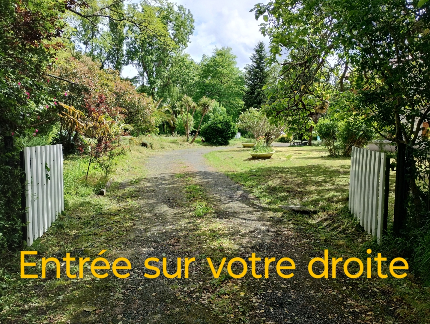 Little corner of paradise Campspace in Oeyreluy, Nouvelle-Aquitaine