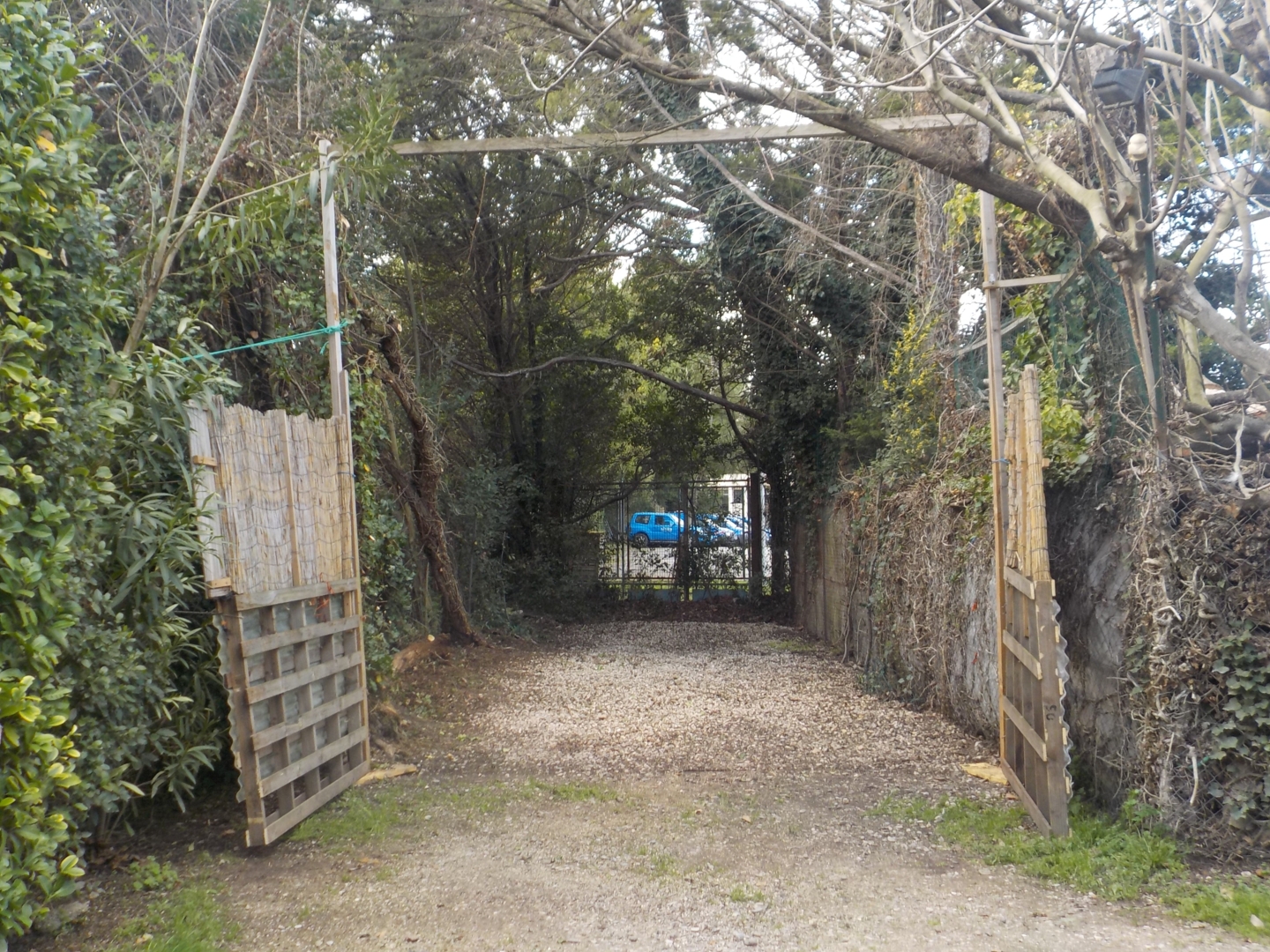 Campspace in AVIGNON, Provence-Alpes-Côte d’Azur