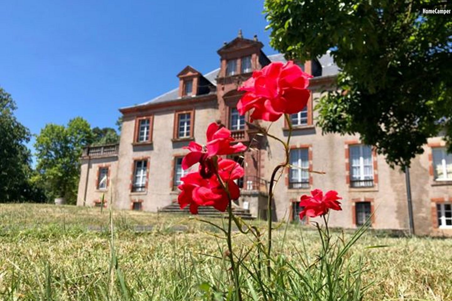 Campspace in Crespinet, Occitanie