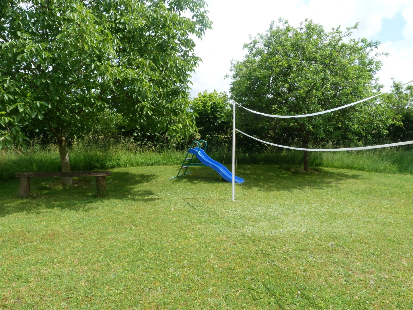 Campspace in Neuvy en Champagne, Pays de la Loire