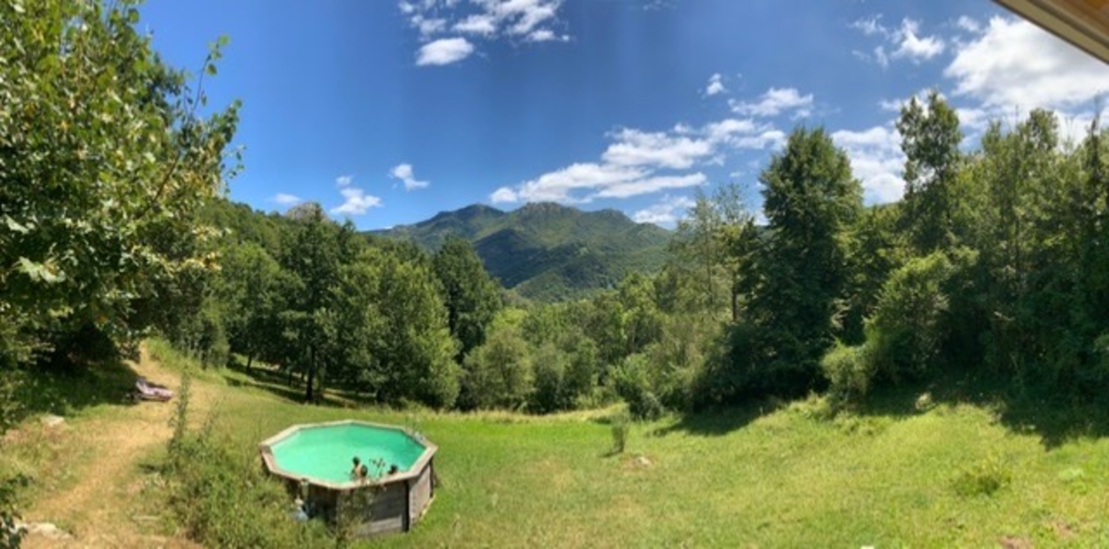 Small scale camping La Solane