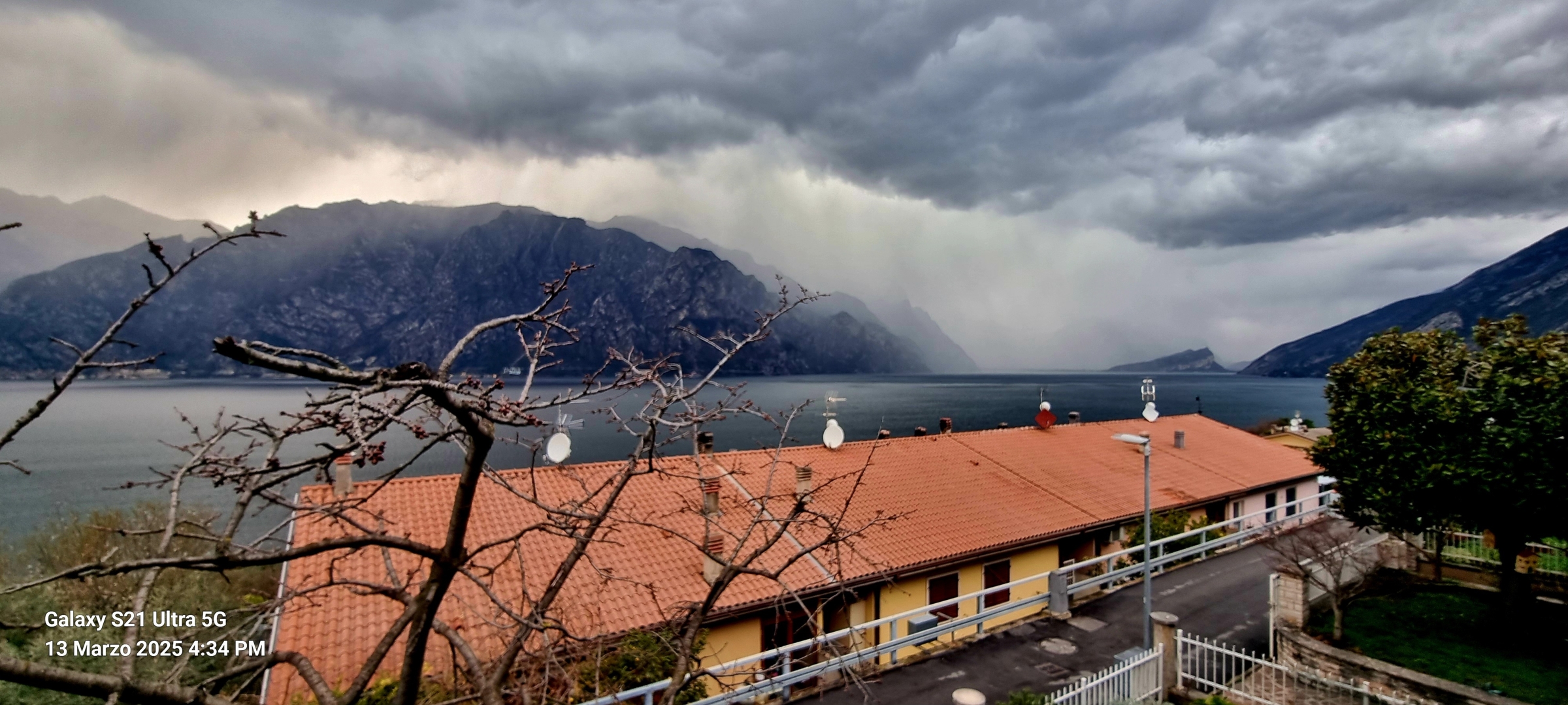 Campspace in Malcesine, terazza panoramica  Verona