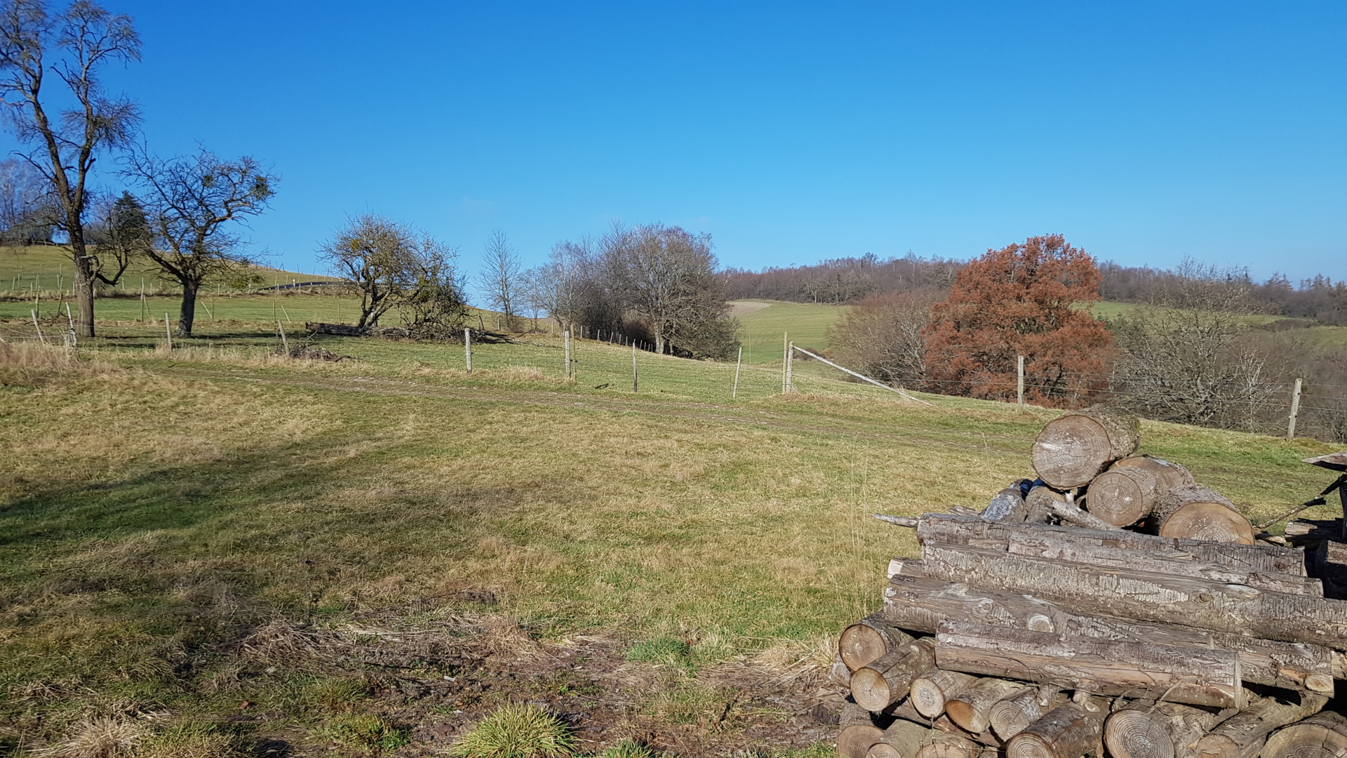 VALLEY VIEW