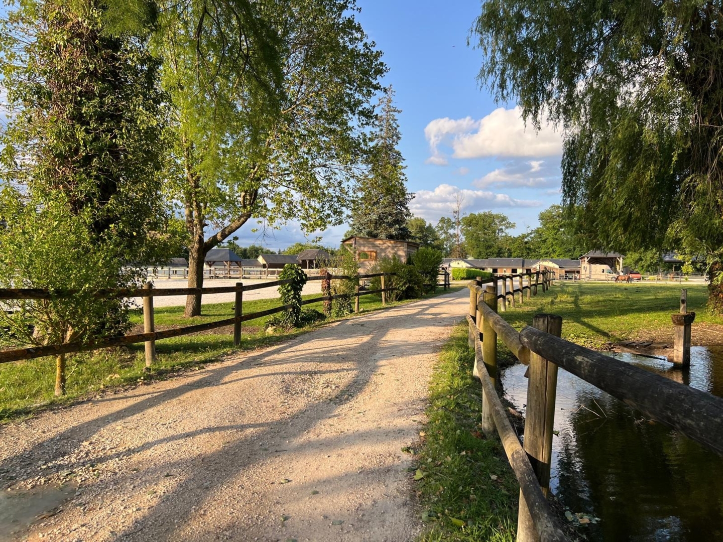 Campspace in TOUR EN SOOLOGNE, Central Val de Lore