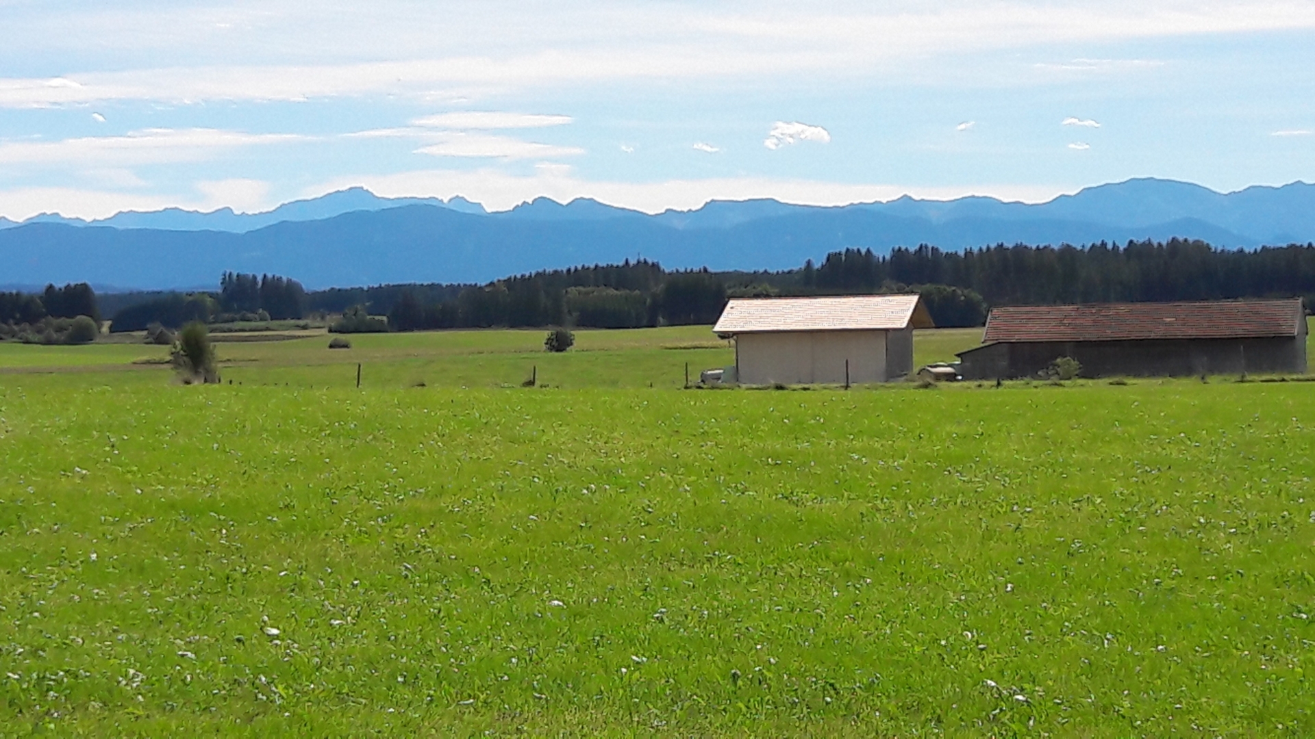 Peaceful, romantic views of the Alps year-round in a secluded location in the Auerbergland region