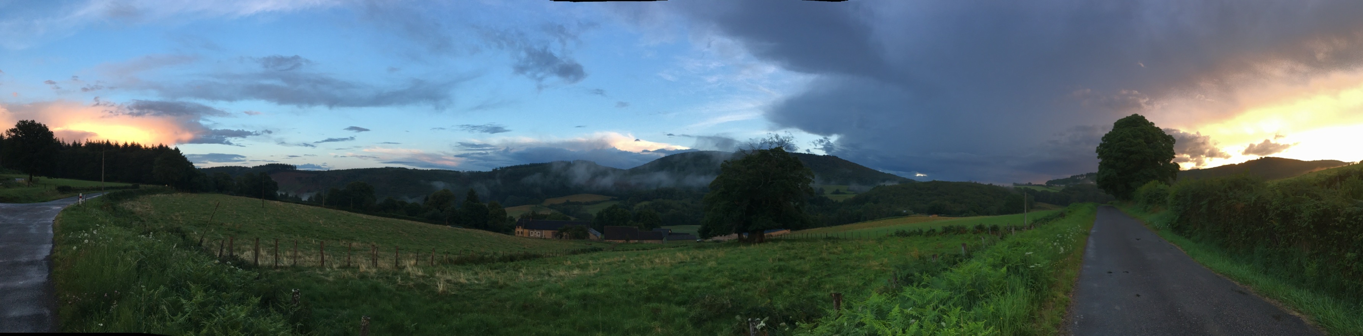 Campspace in SAINT-PRIX, Burgundy-Franche-Comté