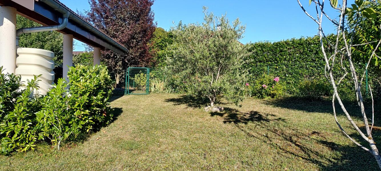 1 km van de haven van Sciez sur Léman