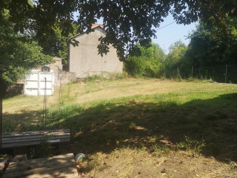 Kampeerplaats in Saint-Eloy-Les-Mines, Auvergne-Rhône-Alpes afbeelding 1