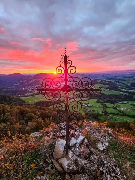 Parkeerplaats in de Alpen in Scheibbs, Neder-Oostenrijk, beste startpunt